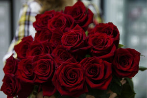 Por qué regalamos un ramo de flores para el día de los enamorados